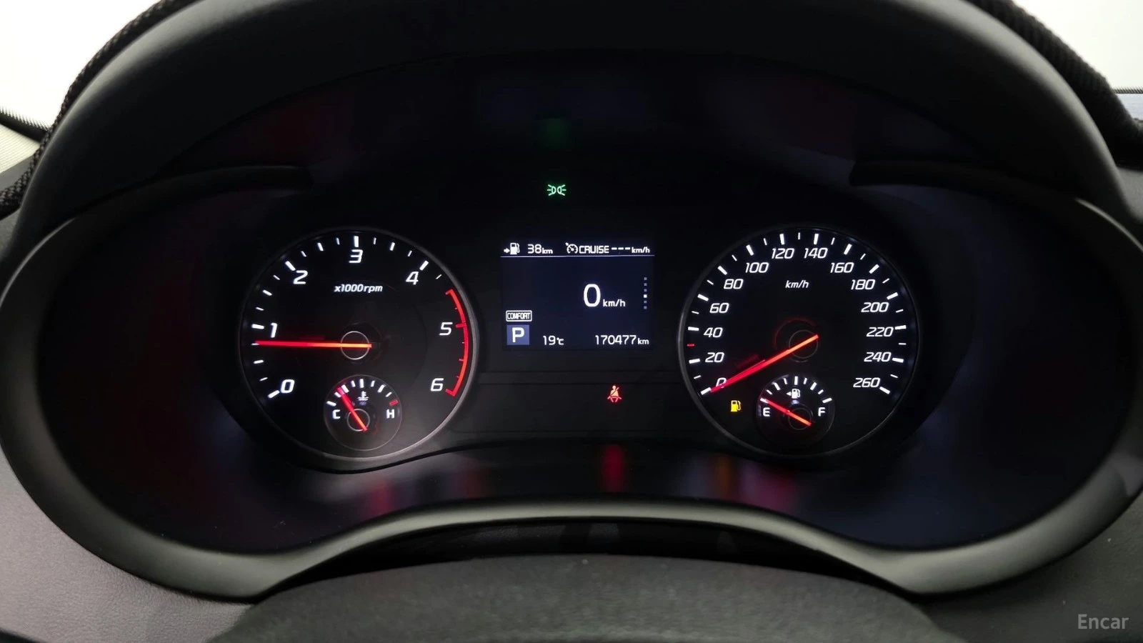 Kia Stinger 4X4* PLATINUM* КАМЕРА* HEADUP* ПЕРА* ОБДУХВАНЕ* , снимка 8 - Автомобили и джипове - 55639057