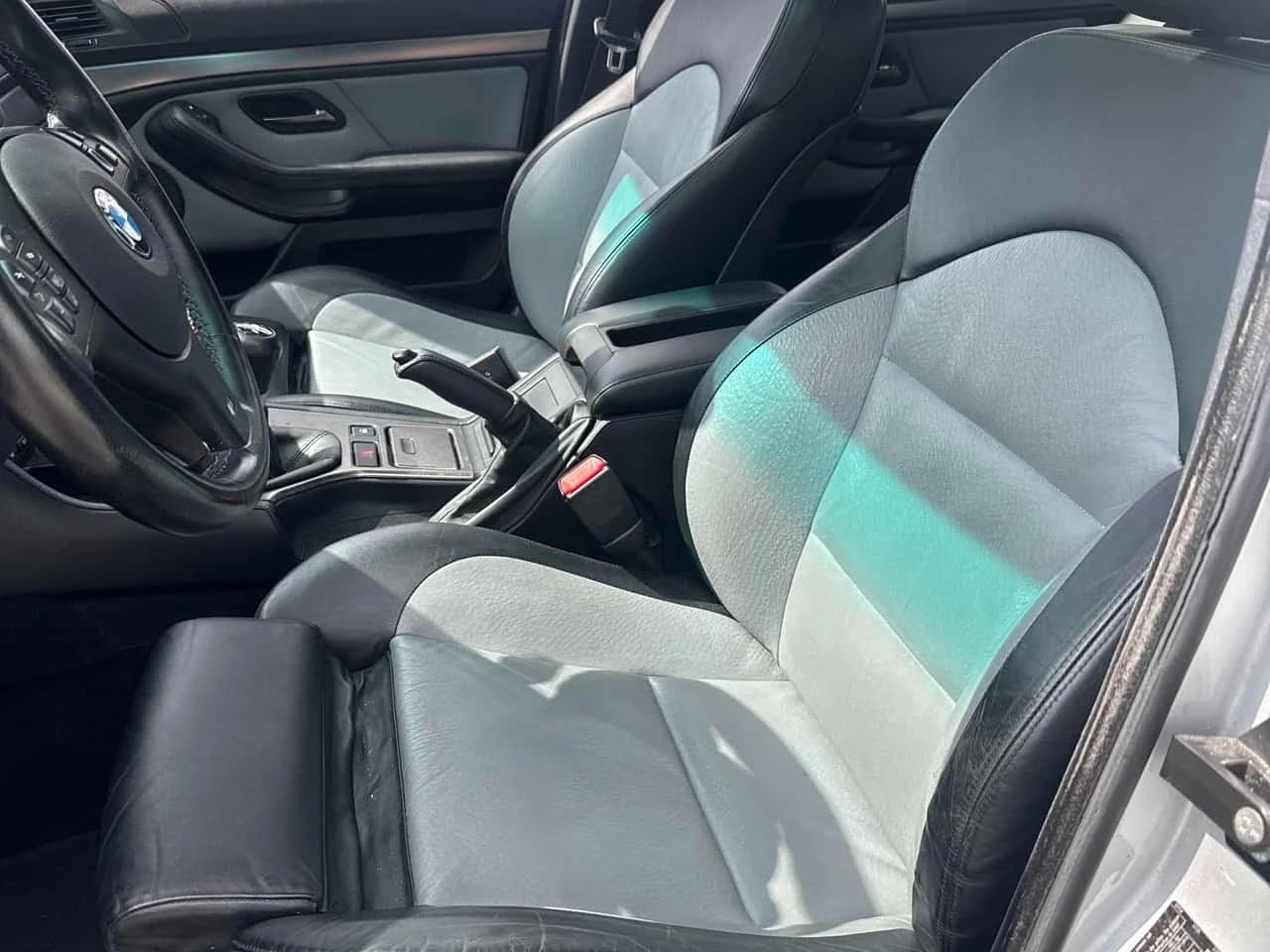 BMW M5 Manual * АВТОКРЕДИТ БЕЗ ПЪРВОНАЧАЛНА ВНОСКА* , снимка 11 - Автомобили и джипове - 55746986