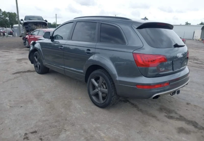 Audi Q7 3.0T PREMIUM, снимка 2 - Автомобили и джипове - 47451291