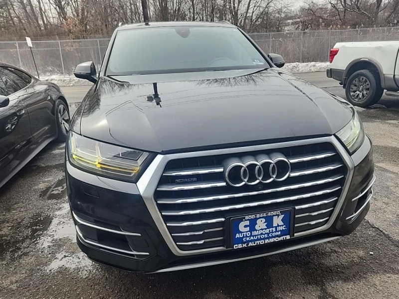 Audi Q7  3.0T Premium Plus * Kрайна цена след всички такси, снимка 1 - Автомобили и джипове - 49223659