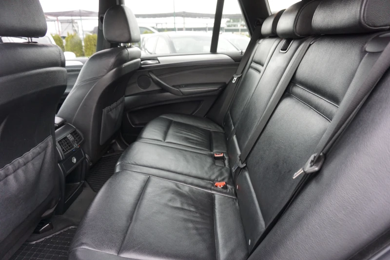 BMW X5 3.0/4x4/Сменени Вериги/Панорама/Навигация/Мемори, снимка 10 - Автомобили и джипове - 51942830