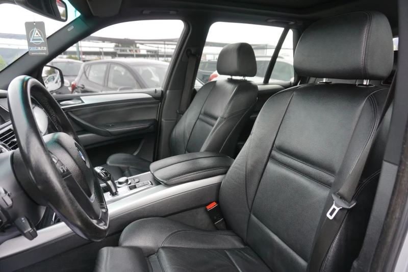 BMW X5 3.0/4x4/Сменени Вериги/Панорама/Навигация/Мемори, снимка 9 - Автомобили и джипове - 51942830