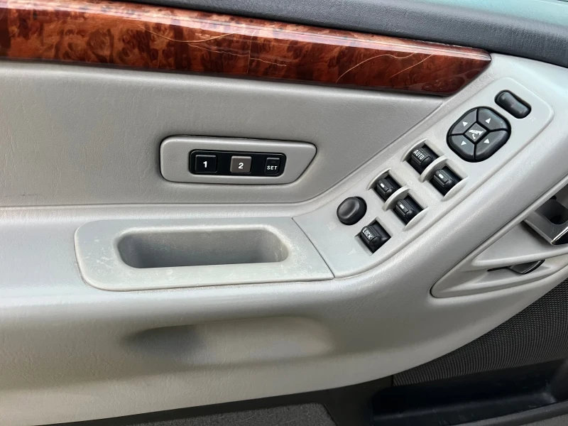 Jeep Grand cherokee, снимка 10 - Автомобили и джипове - 52364467