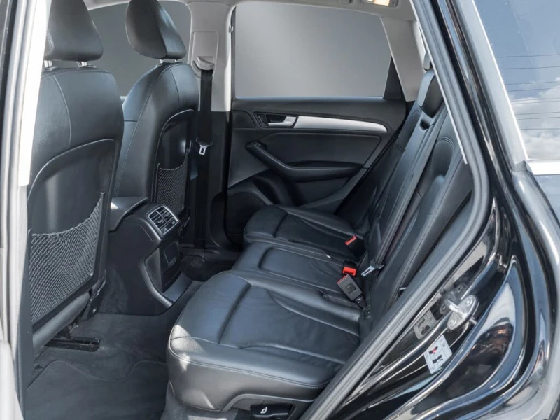 Audi Q5 3.0T * PROGRESSIV * АвтоКредит * (ЦЕНА ДО БГ), снимка 14 - Автомобили и джипове - 53258833