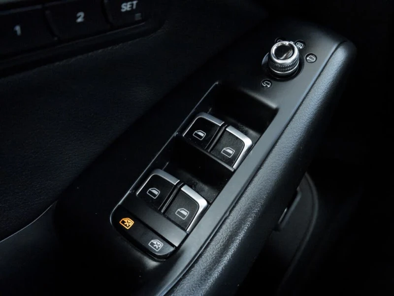 Audi Q5 3.0T * PROGRESSIV * АвтоКредит * (ЦЕНА ДО БГ), снимка 12 - Автомобили и джипове - 53258833