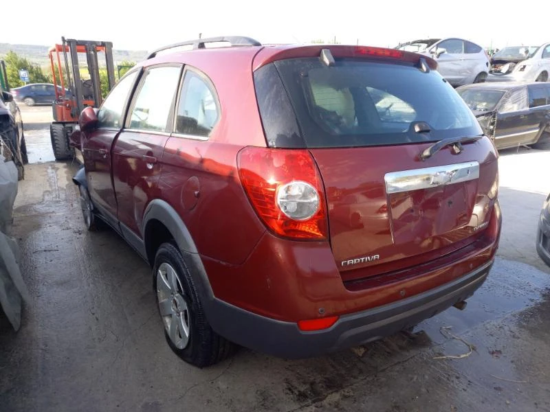 Chevrolet Captiva 2.0DАвт. 6+1 3Броя - изображение 5