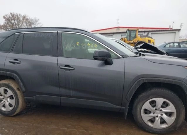 Toyota Rav4 LE* AWD* , снимка 8 - Автомобили и джипове - 48613477