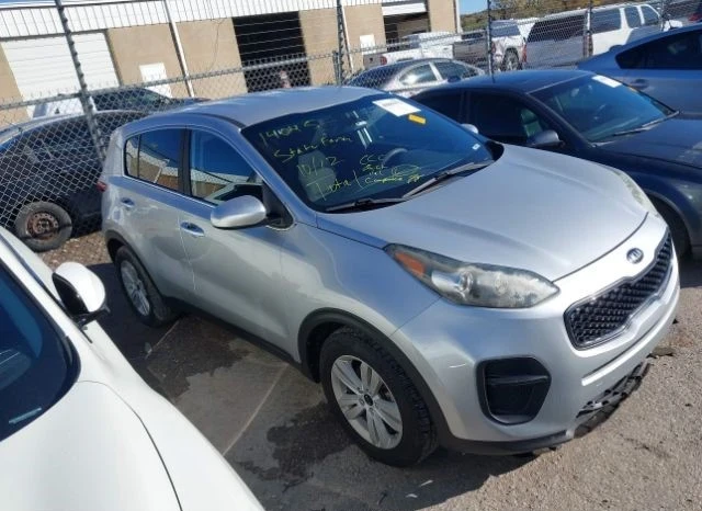 Kia Sportage, снимка 6 - Автомобили и джипове - 48724572