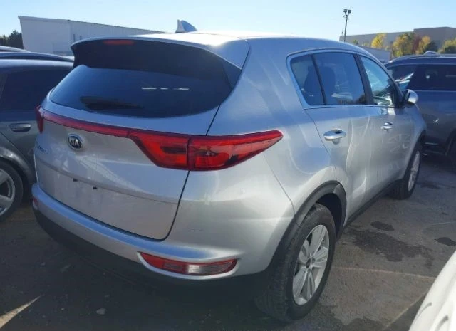 Kia Sportage, снимка 5 - Автомобили и джипове - 48724572