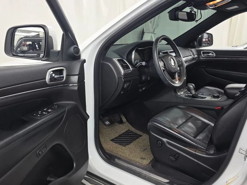 Jeep Cherokee 3.6 Limited| 295�.�.| ���.��������� | Mobile.bg � ����������� 10