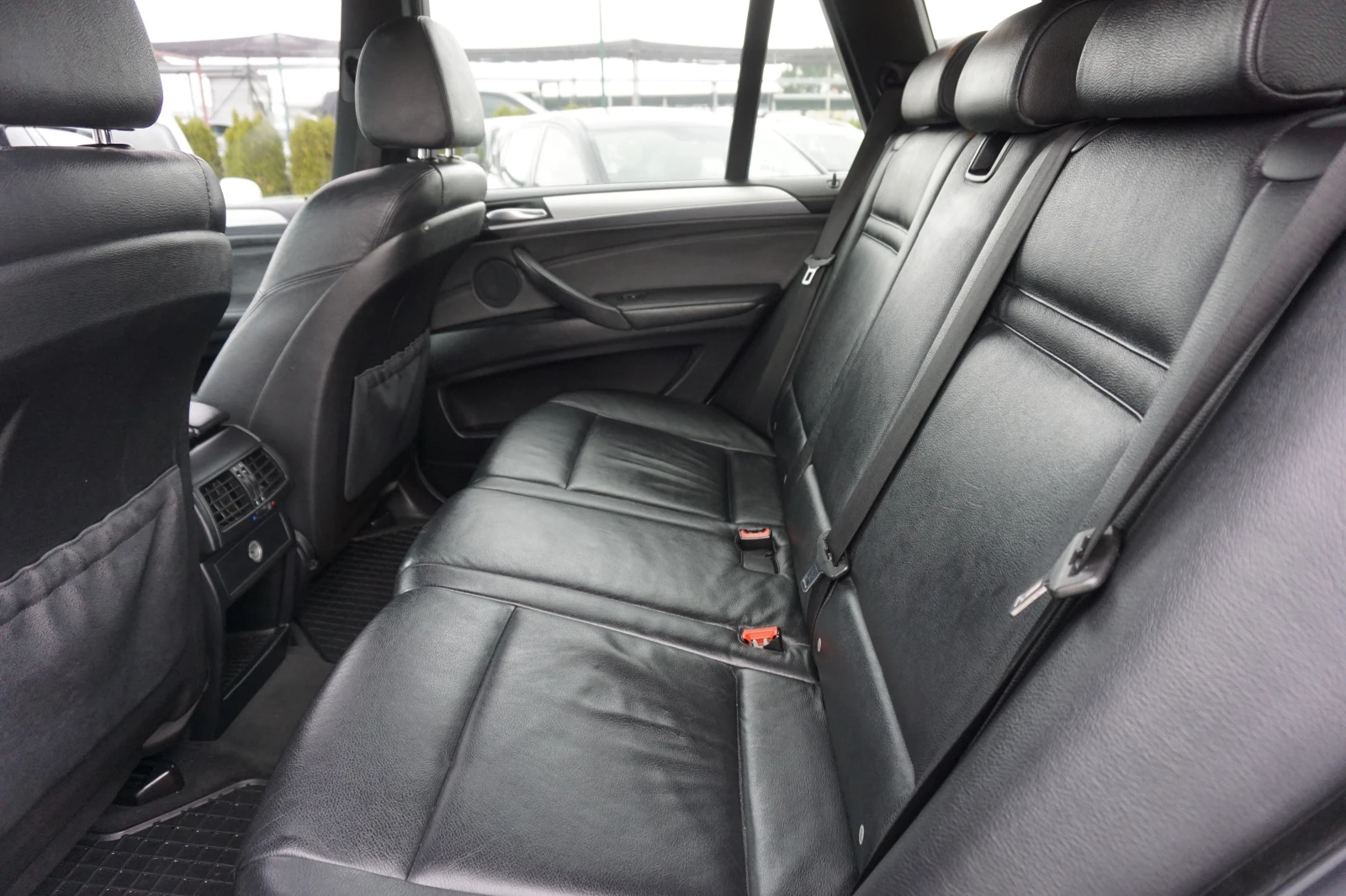 BMW X5 3.0/4x4/Сменени Вериги/Панорама/Навигация/Мемори - изображение 10