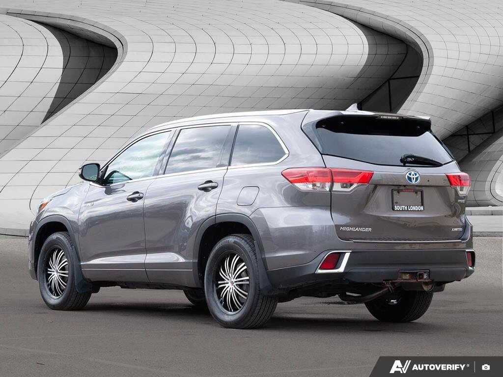 Toyota Highlander HYBRID ОБДУХВАНЕ* KEYLESS* PANO* BLINDSPOT* CAM*  - изображение 3