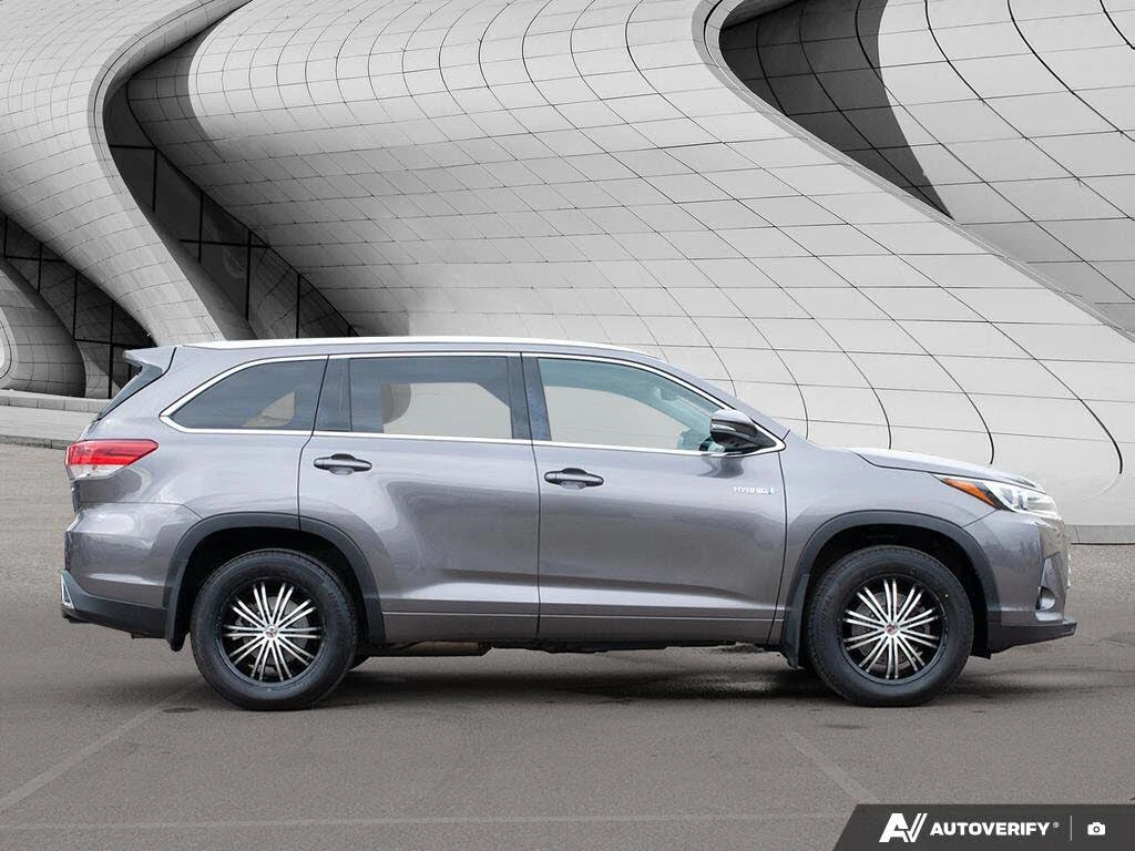 Toyota Highlander HYBRID ОБДУХВАНЕ* KEYLESS* PANO* BLINDSPOT* CAM*  - изображение 6