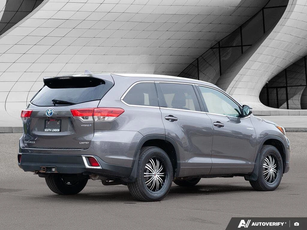 Toyota Highlander HYBRID ОБДУХВАНЕ* KEYLESS* PANO* BLINDSPOT* CAM*  - изображение 5