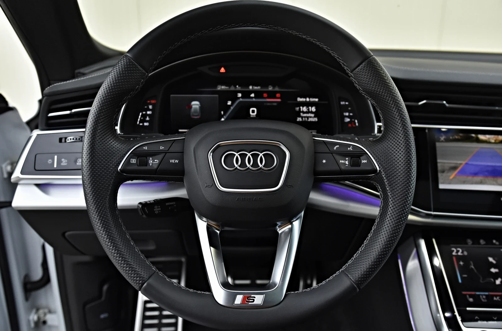 Audi SQ8 4.0 V8T B&O RS-SITZE CARBON 23-RS 360 NIG-VIS | Mobile.bg   11