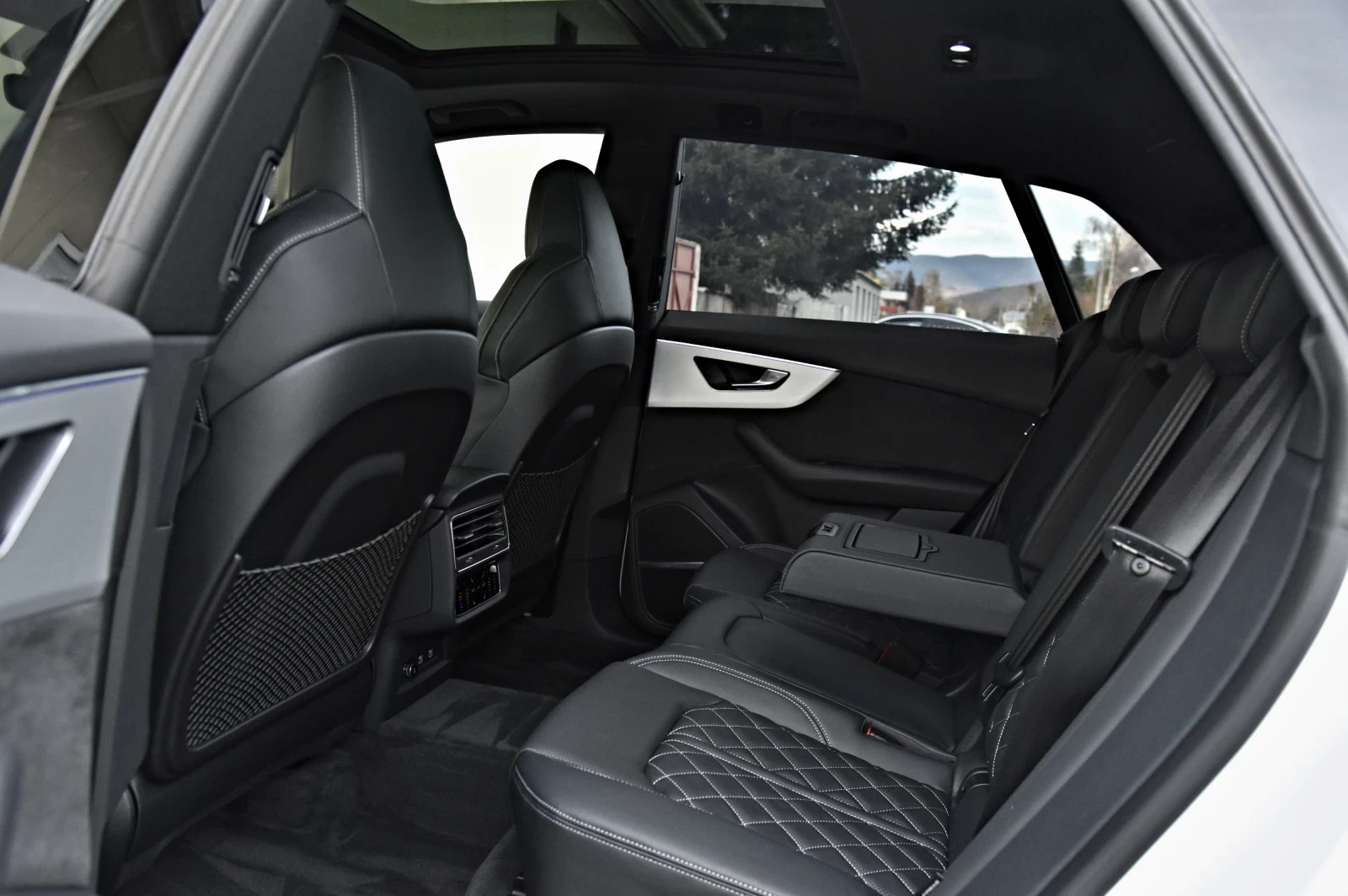 Audi SQ8 4.0 V8T B&O RS-SITZE CARBON 23-RS 360 NIG-VIS | Mobile.bg   16
