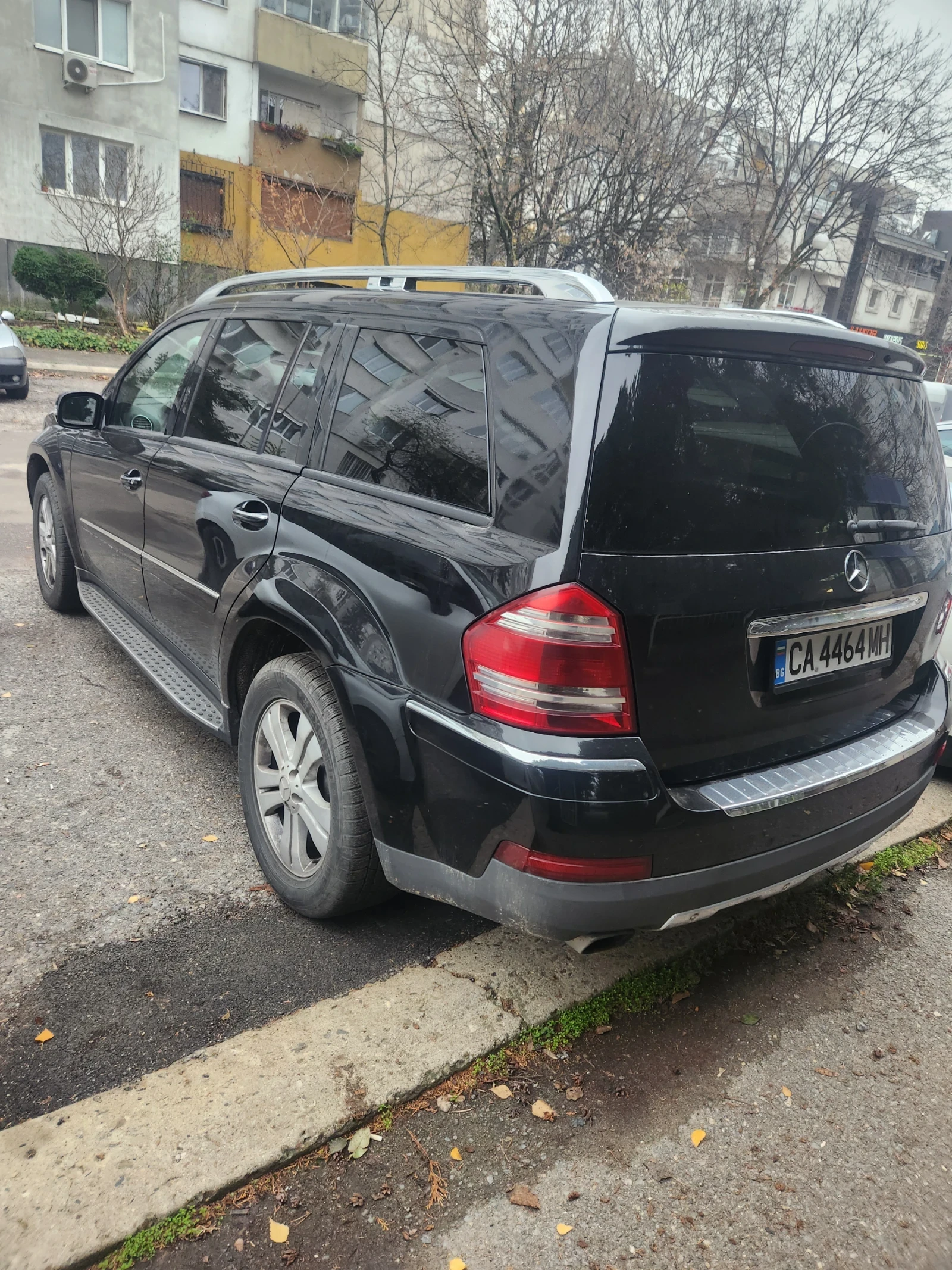 Mercedes-Benz GL  - изображение 9