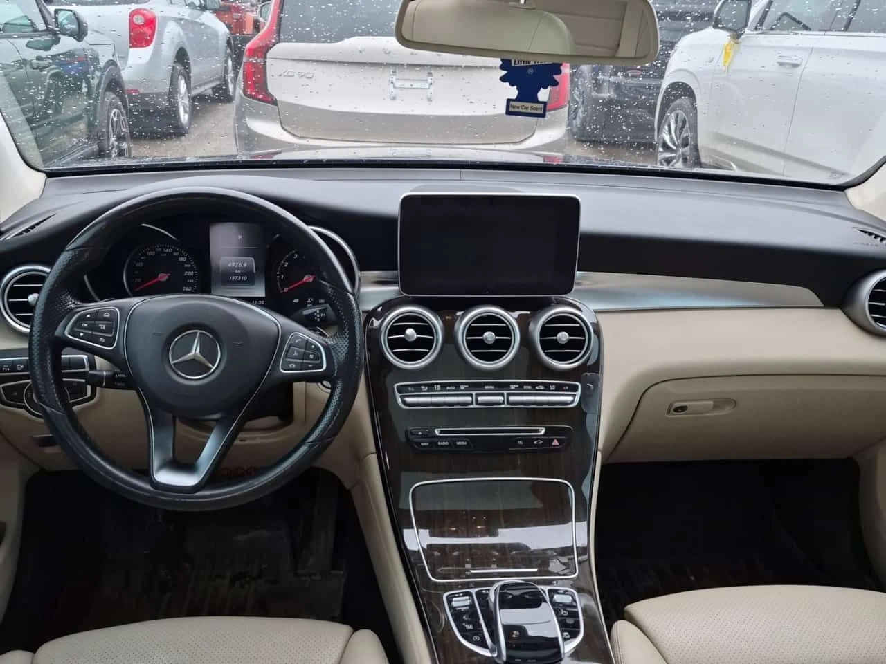 Mercedes-Benz GLC 300 | ПАНОРАМА | 360   | МЪРТВА ЗОНА | KEYLESS , снимка 10 - Автомобили и джипове - 53954774