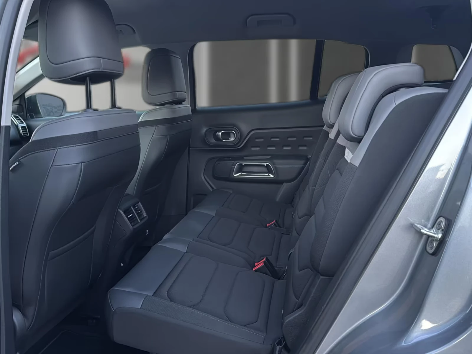 Citroen C5 Aircross 1.6 PHEV/224HP/FEEL/360/NAVI/184h, снимка 12 - Автомобили и джипове - 54127138