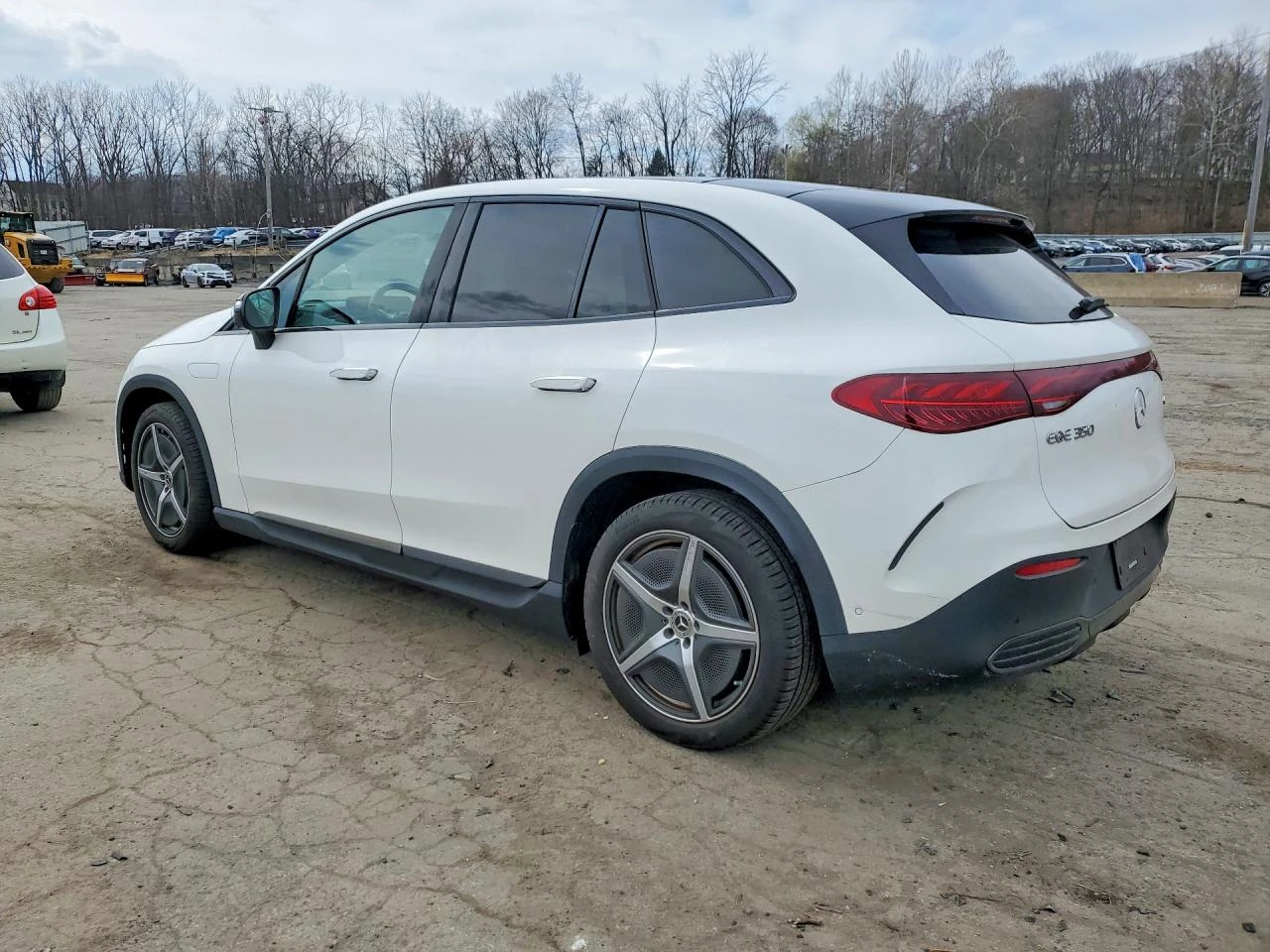 Mercedes-Benz EQE Suv 350 4Matic, снимка 2 - Автомобили и джипове - 54558025