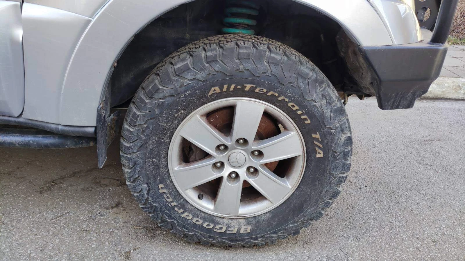 Mitsubishi Pajero 3.2 DID, снимка 10 - Автомобили и джипове - 54878905