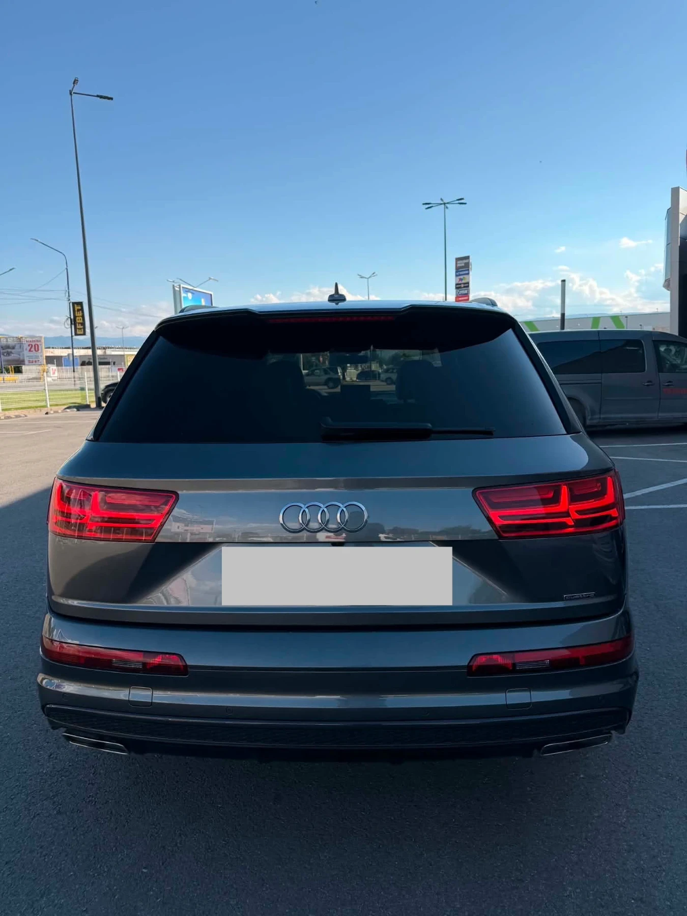 Audi Q7, снимка 2 - Автомобили и джипове - 55163455