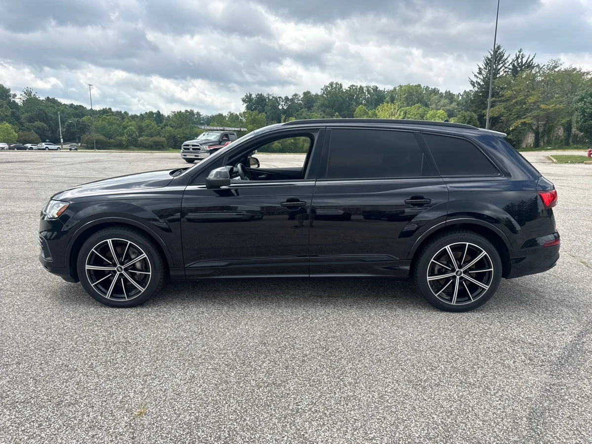 Audi Q7 Prestige * Black Optic * Luxury Package, снимка 3 - Автомобили и джипове - 55390145