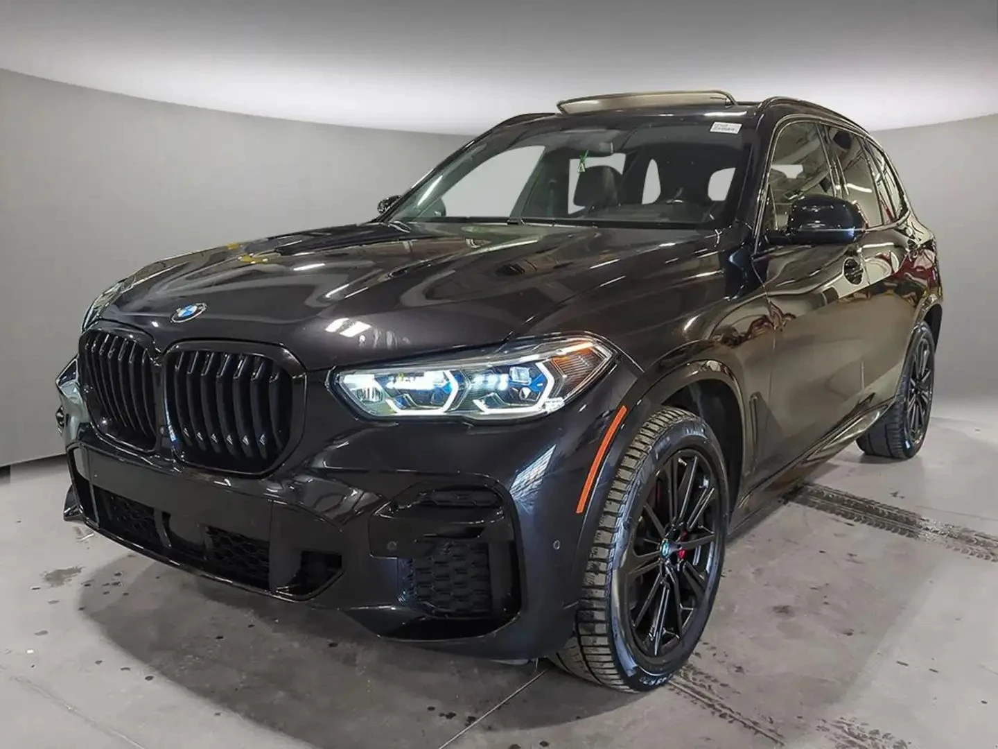 BMW X5 40i M Sport Premium pkgЦЕНА ДО БЪЛГАРИЯ АВТОКРЕДИТ