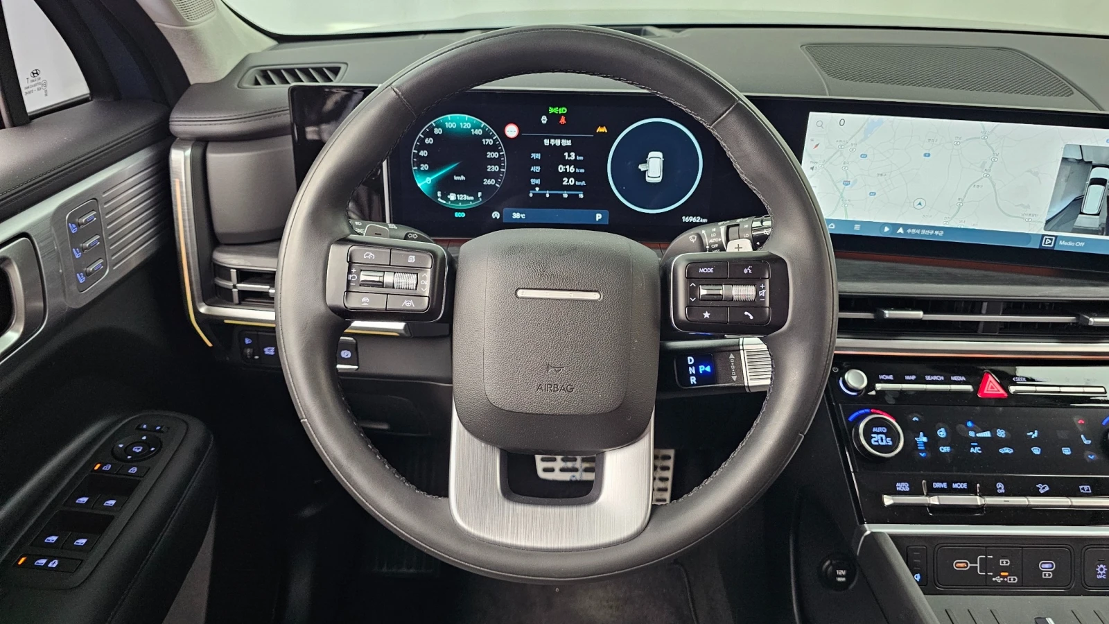 Hyundai Santa fe 2.5t Calligraphy, снимка 11 - Автомобили и джипове - 55878512