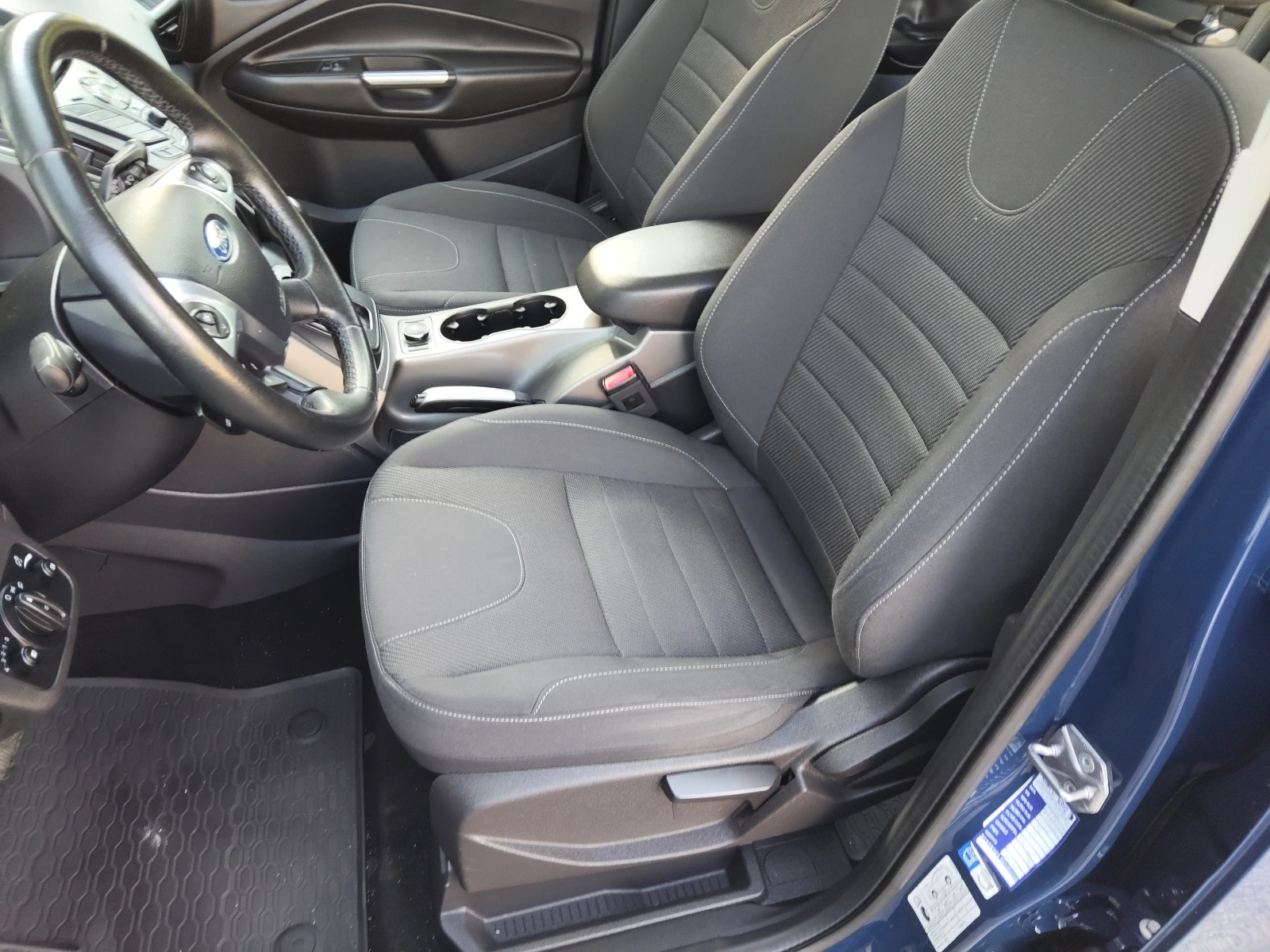 Ford Kuga 2, 0d 150ps 4x4 АВТОМАТИК, снимка 10 - Автомобили и джипове - 55962021