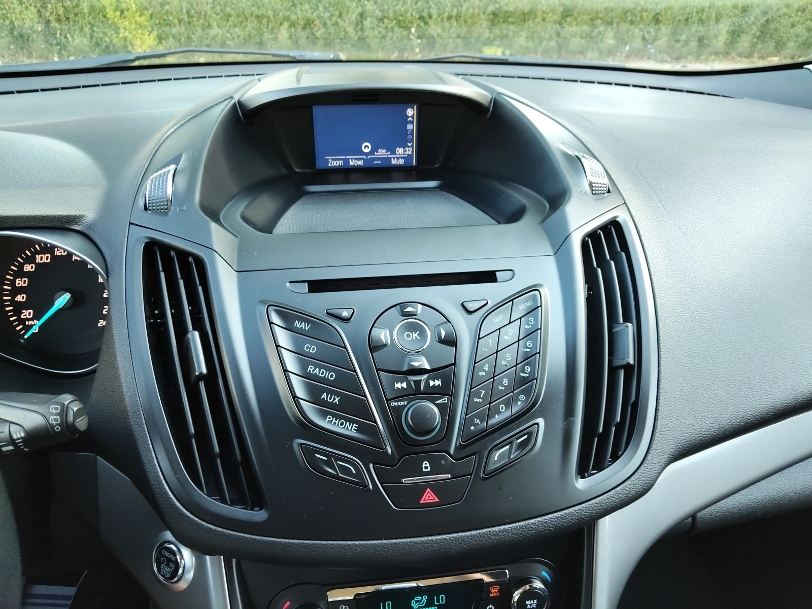 Ford Kuga 2, 0d 150ps 4x4 АВТОМАТИК, снимка 8 - Автомобили и джипове - 55962021