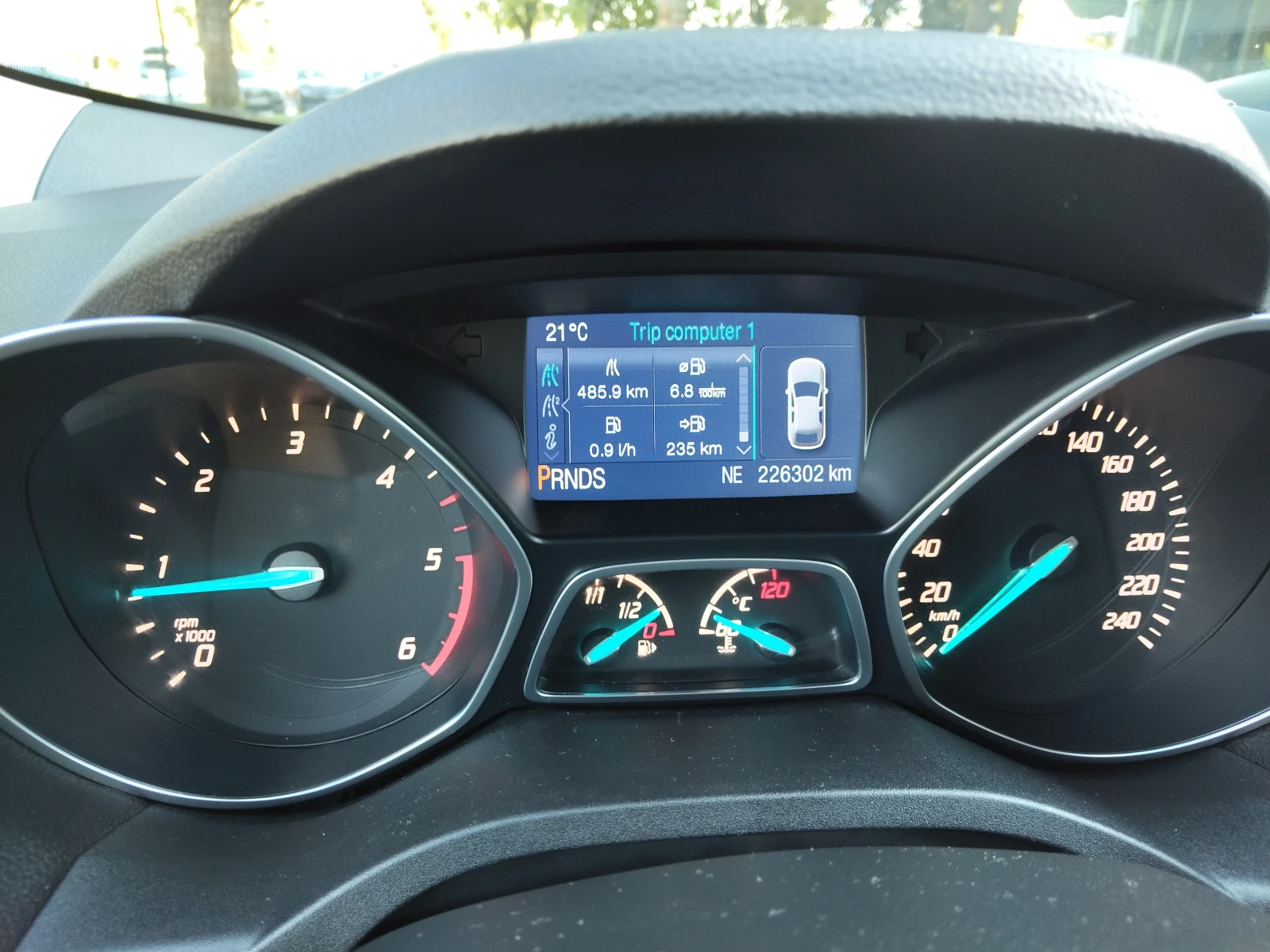 Ford Kuga 2, 0d 150ps 4x4 АВТОМАТИК, снимка 7 - Автомобили и джипове - 55962021