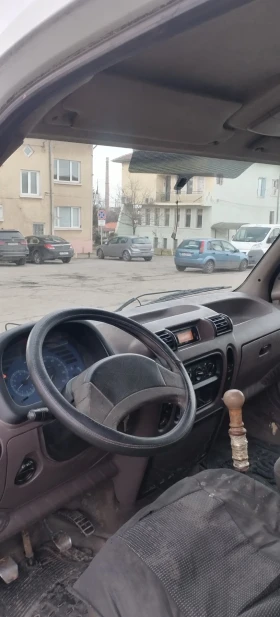 Renault Master 2500, снимка 2