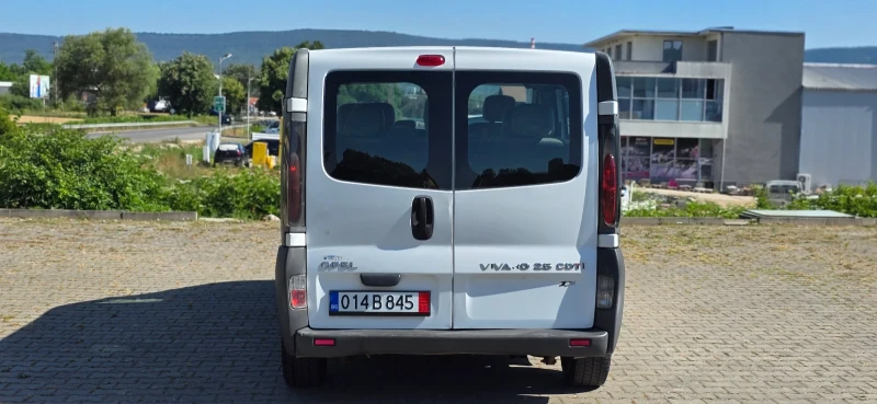 Opel Vivaro 2.5DCi 8 места, снимка 6 - Бусове и автобуси - 50768484