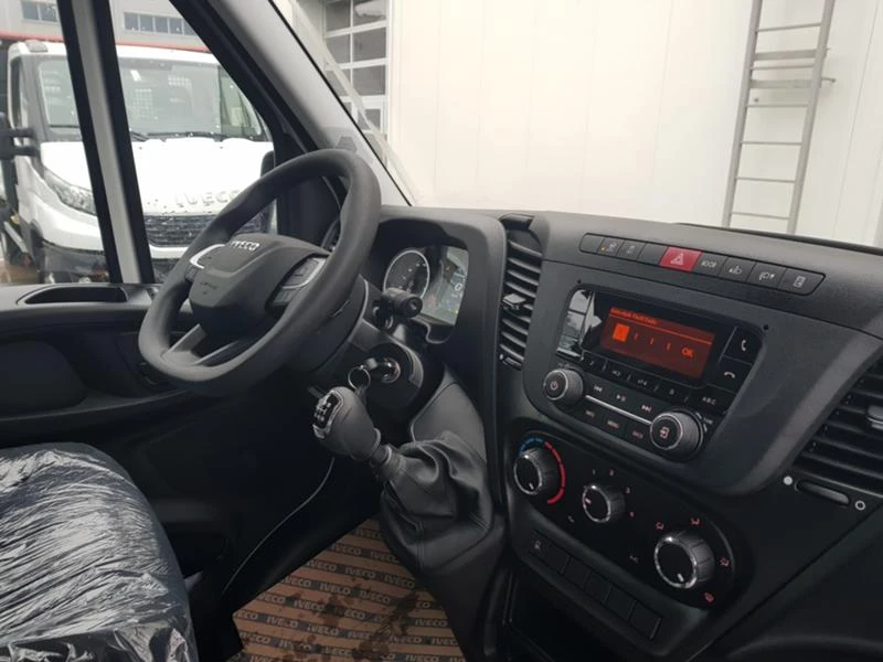 Iveco Daily 35C18H , снимка 4 - Бусове и автобуси - 47053451