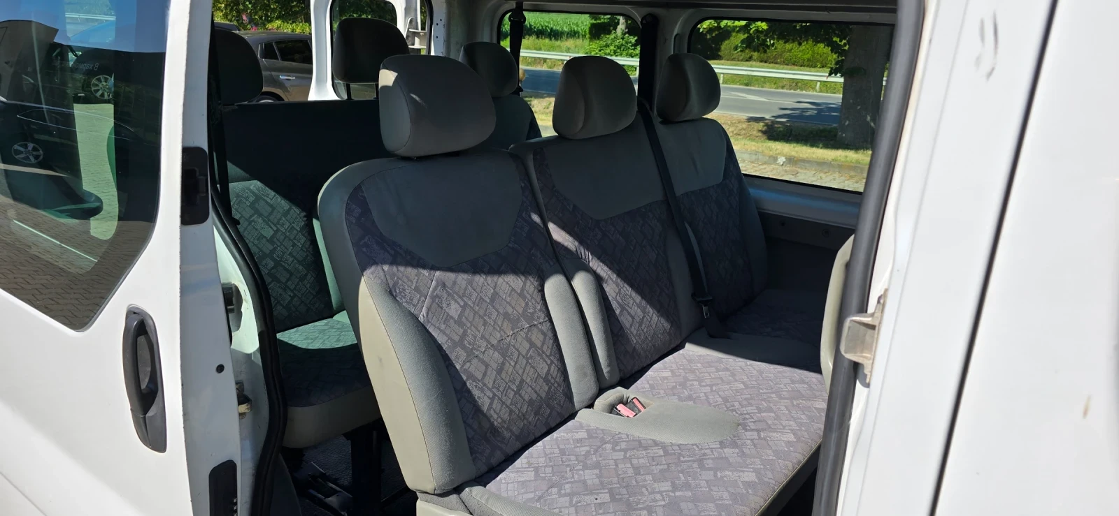 Opel Vivaro 2.5DCi 8  | Mobile.bg   15