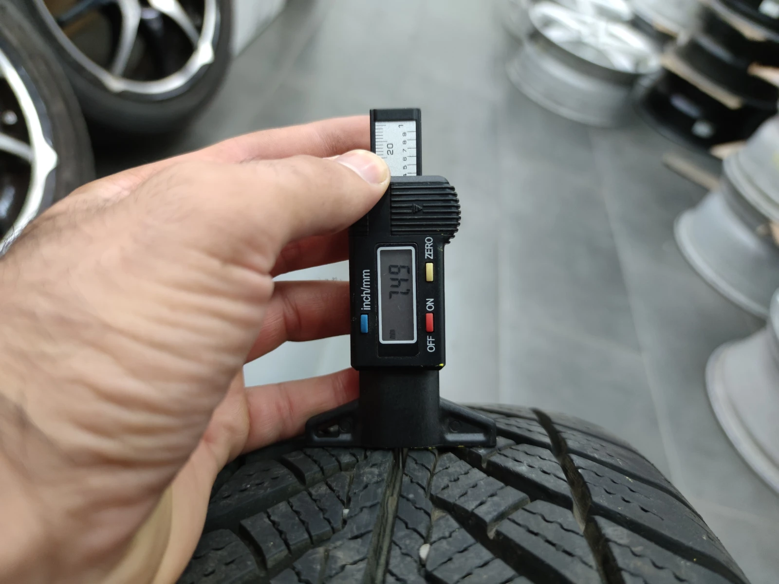    205/65R16  BMW X1 | Mobile.bg   17