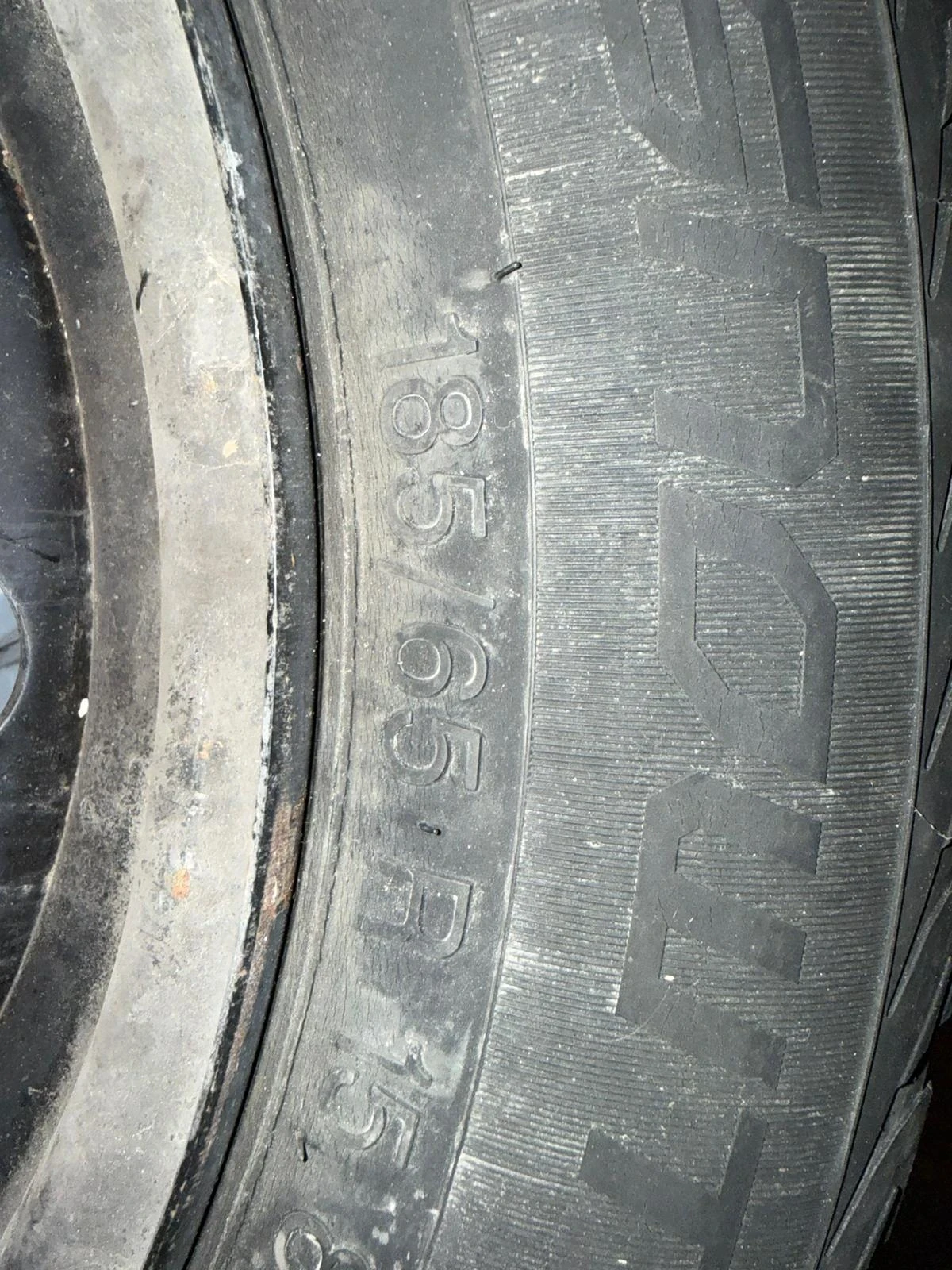 ���� � ������ 185/65R15 �� Renault | Mobile.bg � ����������� 2