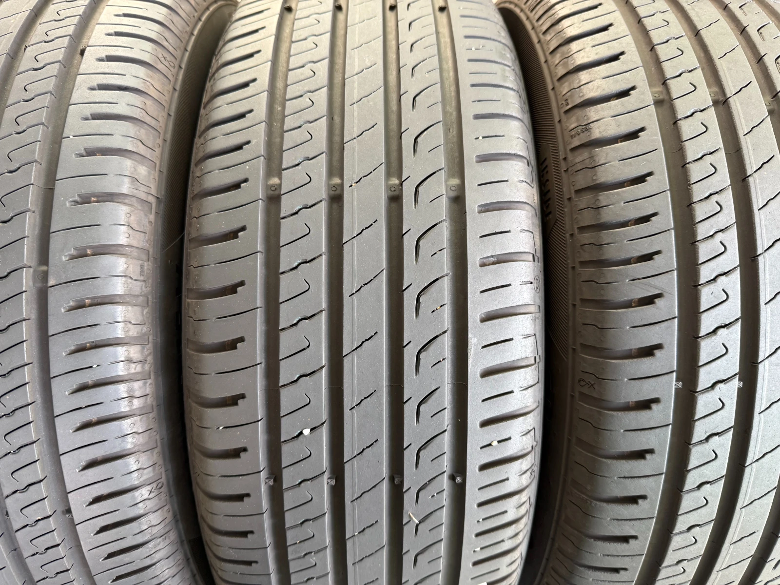 Гуми Летни 185/55R15, снимка 6 - Гуми и джанти - 54600396