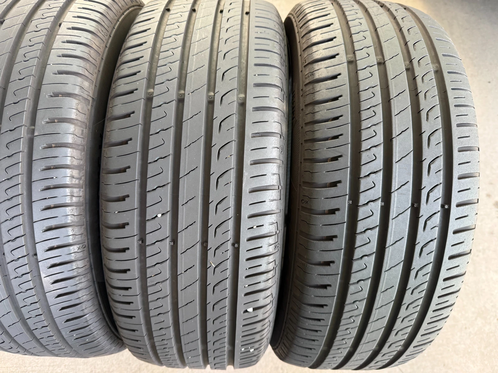 Гуми Летни 185/55R15, снимка 3 - Гуми и джанти - 54600396