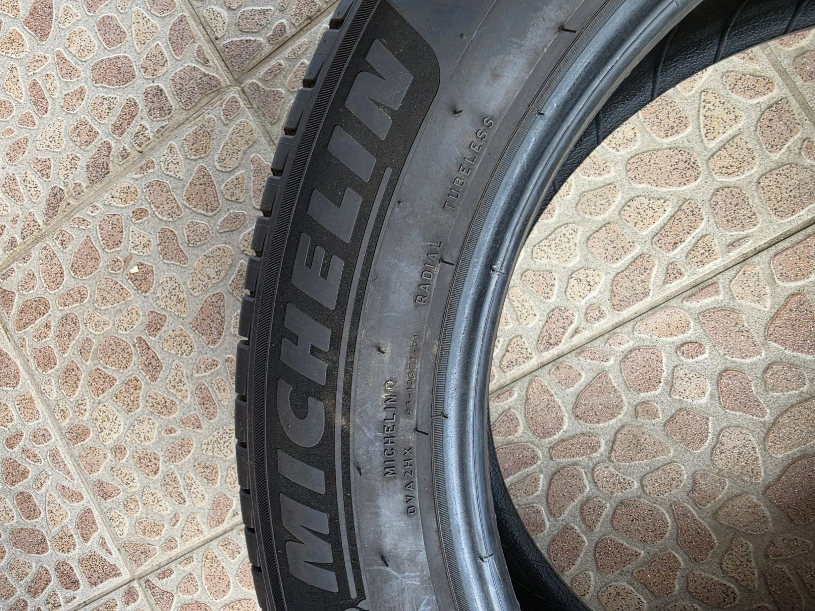 Гуми Летни 235/55R18, снимка 3 - Гуми и джанти - 54728213