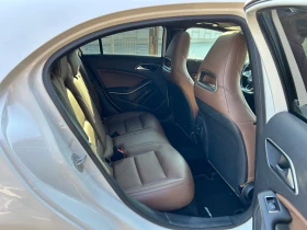 Mercedes-Benz A45 AMG 4MATIC 381кс, снимка 17