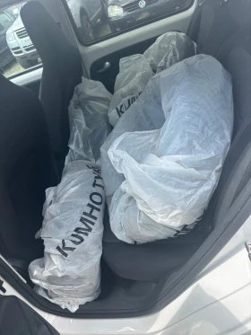 VW Up 1.3 нова, снимка 8
