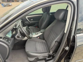 Renault Laguna 2.0 DCI Автомат/Навигация/Keyless/Собствен лизинг, снимка 9