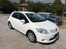 Toyota Auris, снимка 6
