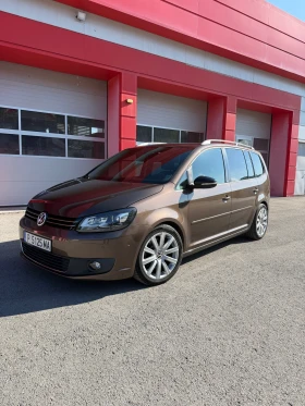 VW Touran 2.0 TDI 6-DSG DIGITAL, снимка 1