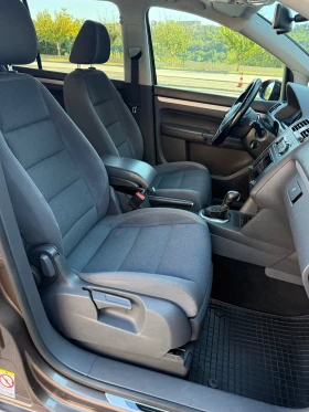 VW Touran 2.0 TDI 6-DSG DIGITAL, снимка 13