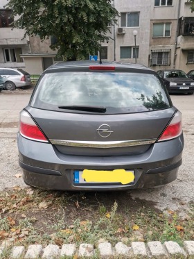 Opel Astra, снимка 3 - Автомобили и джипове - 45912305