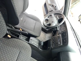 VW Passat 1.8i, снимка 5 — Bazar.bg VW Passat 1.8i, снимка 5