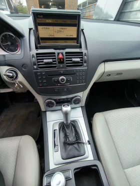 Mercedes-Benz C 220 - 6300 € / 12321.73 лв. - 98584271 12